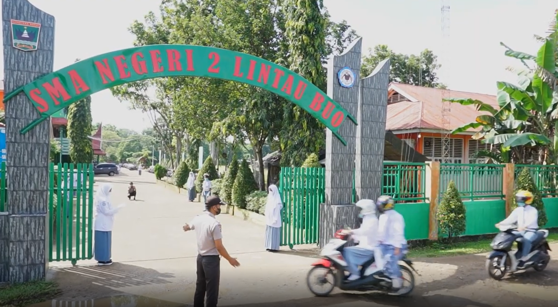 SMAN 2 Lintau Buo Menuju Sekolah dan Pelajar Sadar Hukum